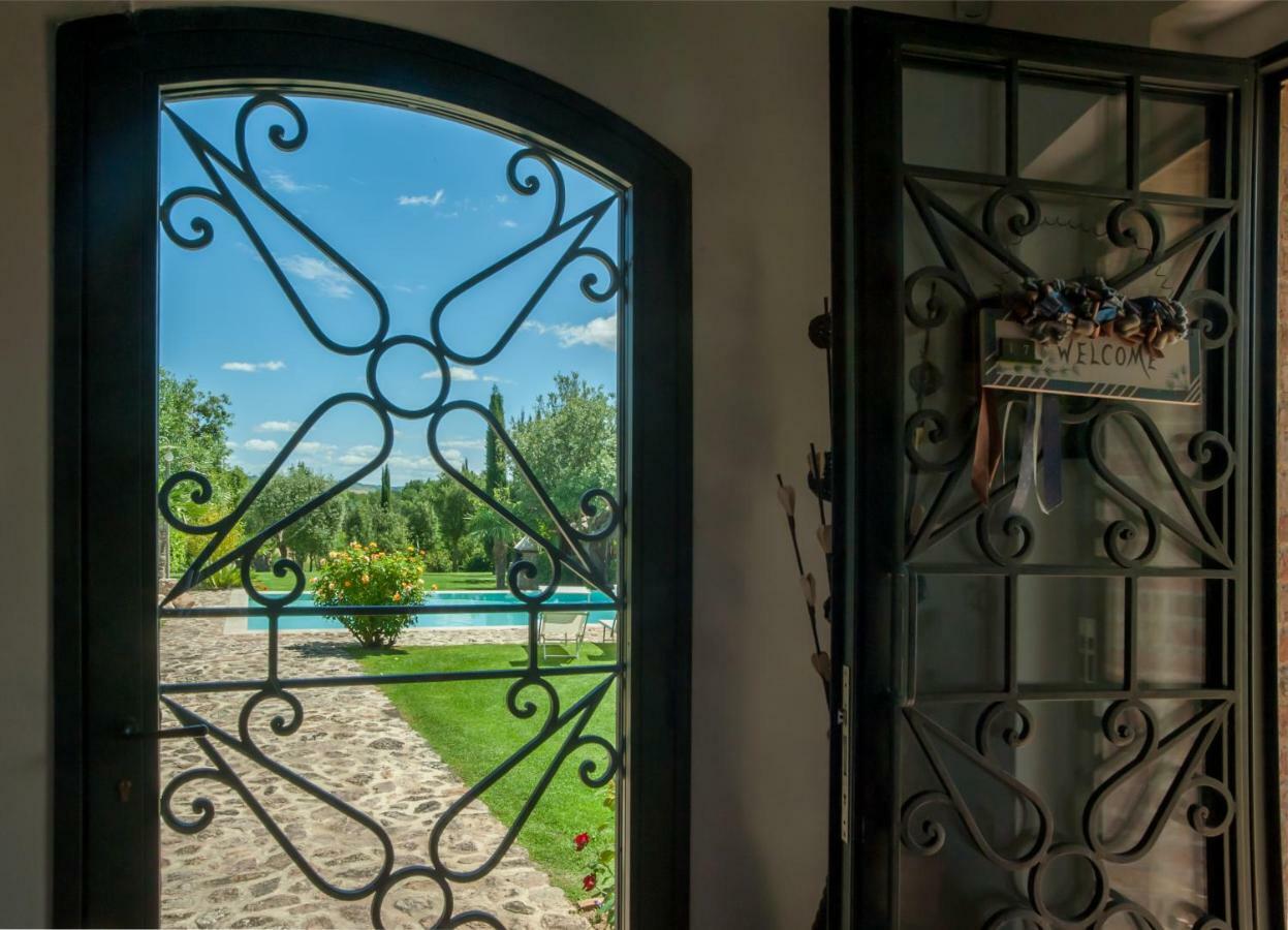소비씰 Casa Viale Dei Cipressi 빌라 외부 사진
